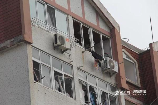 突發(fā)！青島一居民樓發(fā)生爆燃！已造1人死亡，7人受傷！3公里外有震感…
